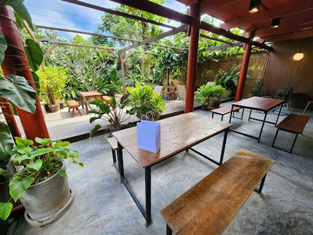 The Peace Coffee - Damnoensaduak