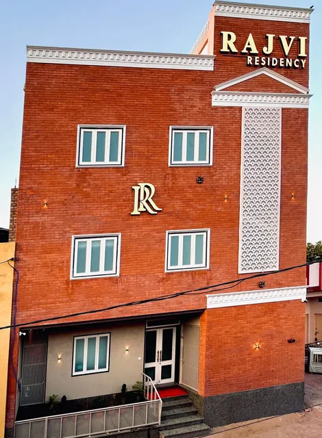 Hotel Rajvi Residency