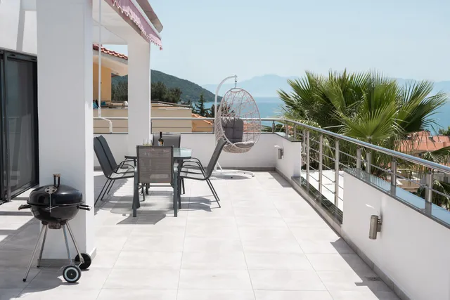 Aelia Apartments Nea Peramos