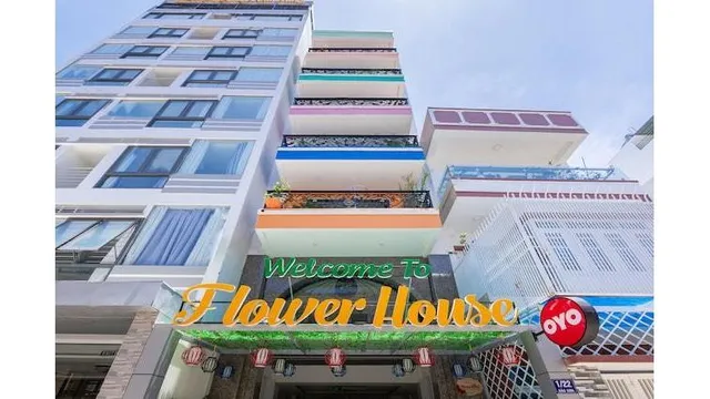 OYO 1028 Flower House Apartment