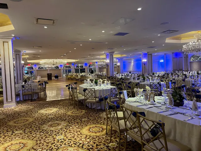 Surf Club On The Sound