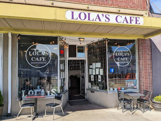 Lola's Cafe,LLC