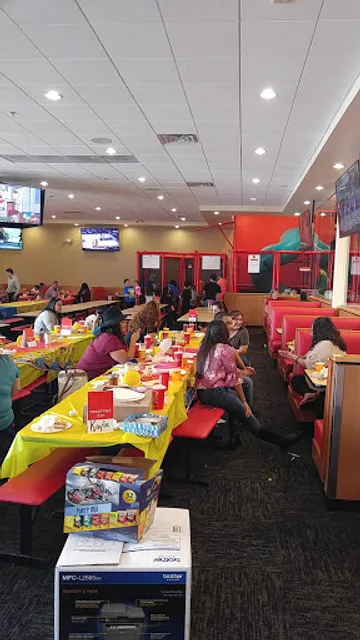 Peter Piper Pizza