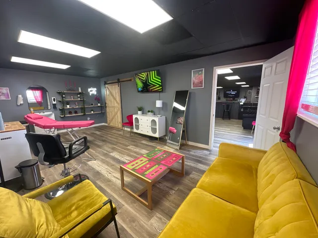 Pretty N Ink Tattoos & Piercings