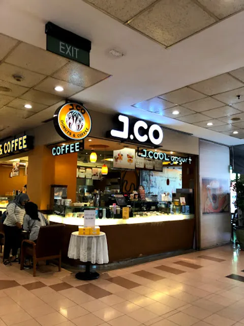 JCO COFFEE & DONUTS MALIOBORO MALL
