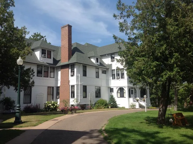 Linden Hill Historic Estate