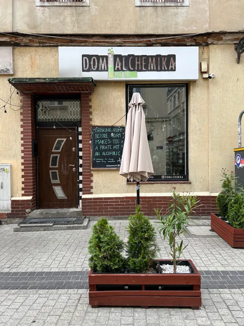 Dom Alchemika