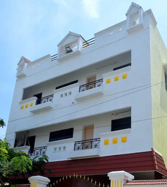 ROYAL MERITON Paying Guest For Men