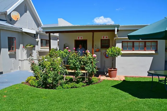 Cozi Corner Self-Catering Accommodation, Queenstown, South Africa