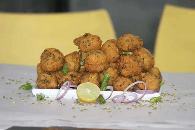 Ambika dalwada & khiru