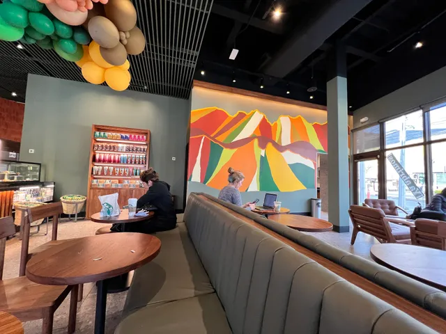 Starbucks Vía Vergel Mty