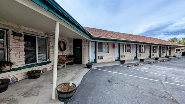 Legacy Inn & RV Park