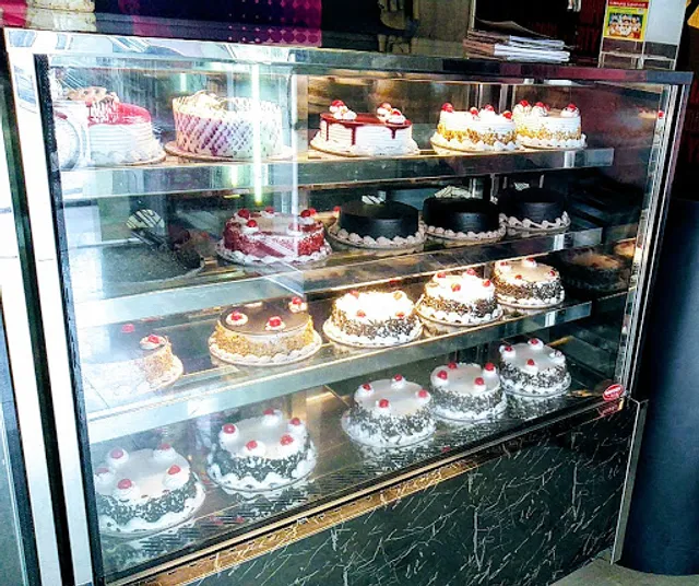 The Cake World - N.M. Road (R)