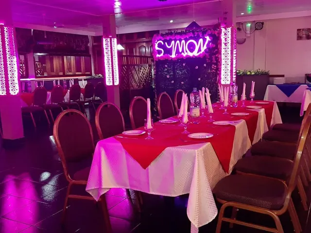 Symon's Restaurant