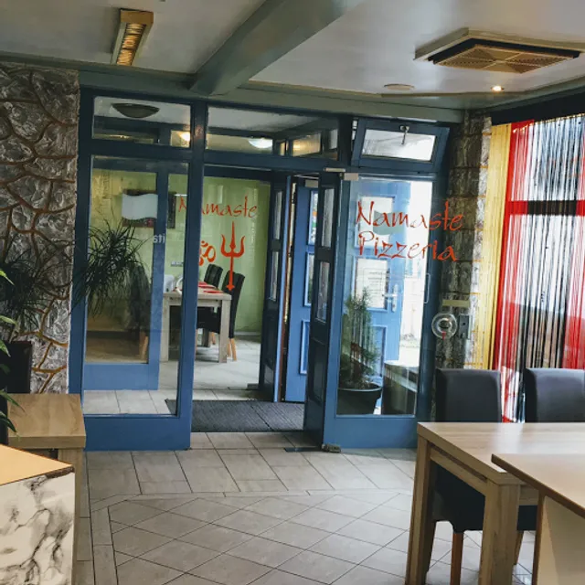 Pizzeria & Restaurant Namaste