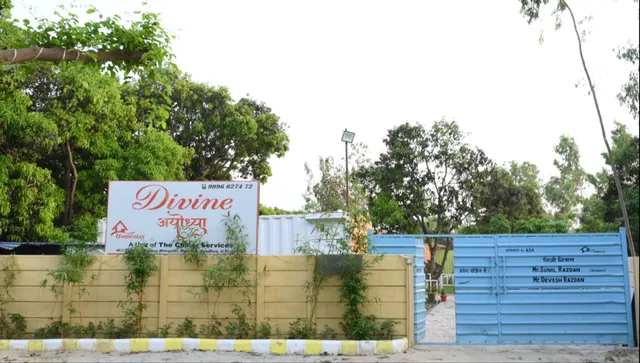 Hotel Divine Ayodhya
