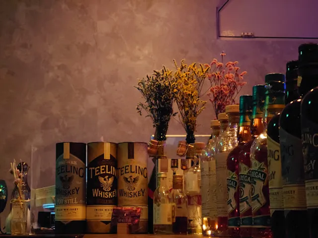 CraftGin & Whisky Bar Shinjuku Dist