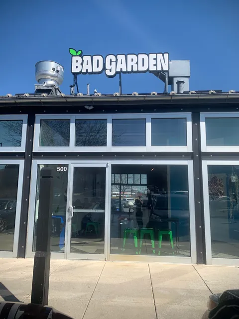 Bad Garden Kitchen