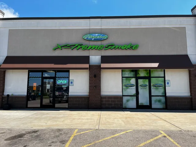 X-treme Smoke & Vapor (Fort Atkinson)