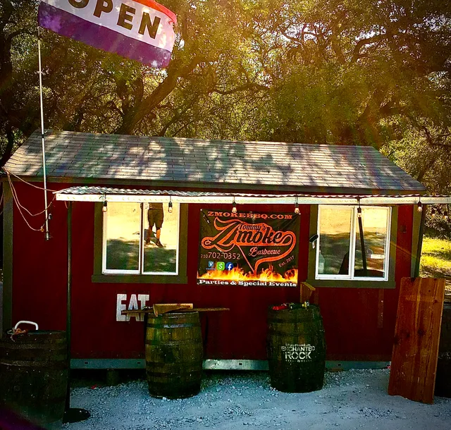 Tommy Zmoke Barbecue