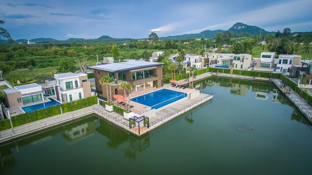 Villa Ozone Pattaya วิลล่า โอโซน พัทยา