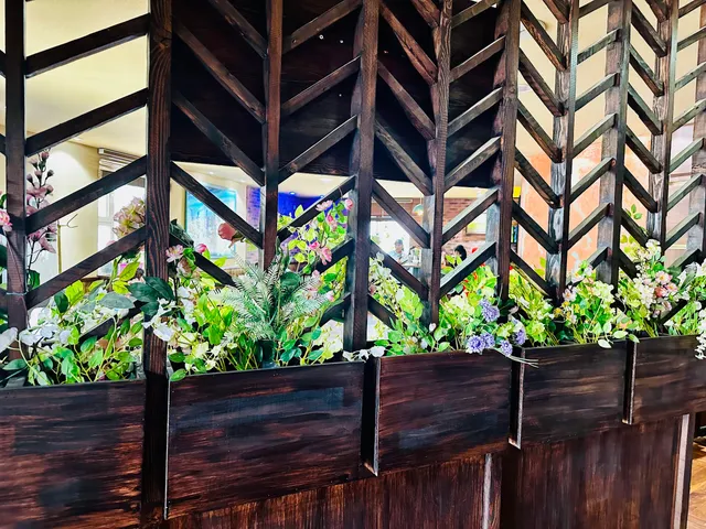 Saikhan lounge, cafe and Japanese food