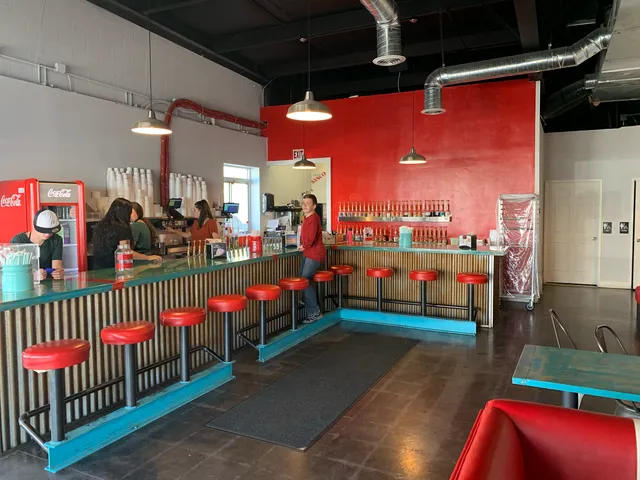 FiiZ Drinks Soda Shop - Spanish Fork, UT