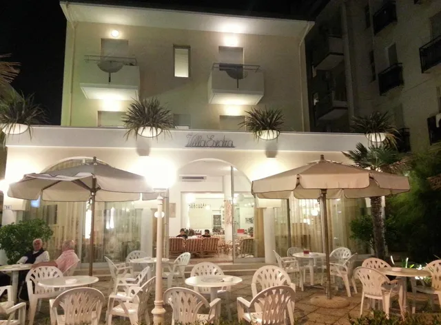 Hotel Villa Esedra