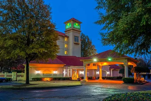 La Quinta Inn & Suites by Wyndham Memphis Primacy Parkway