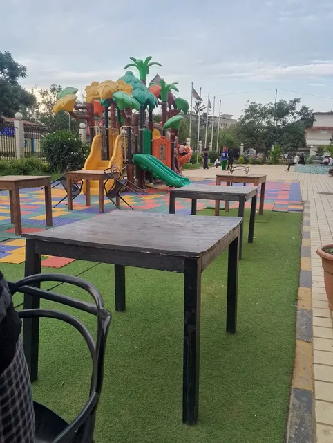 Restaurant bar ELUBU