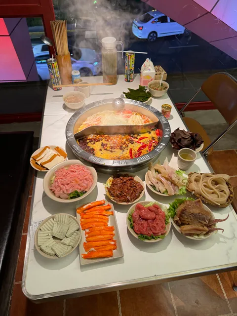Zhushi Pangzi Lan Hot Pot