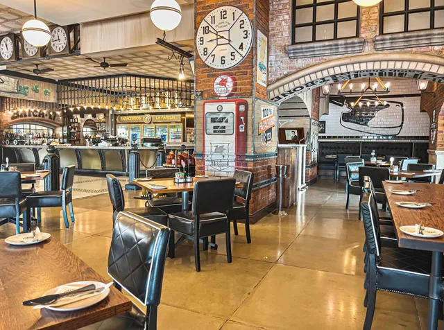 Papachinos Broadacres