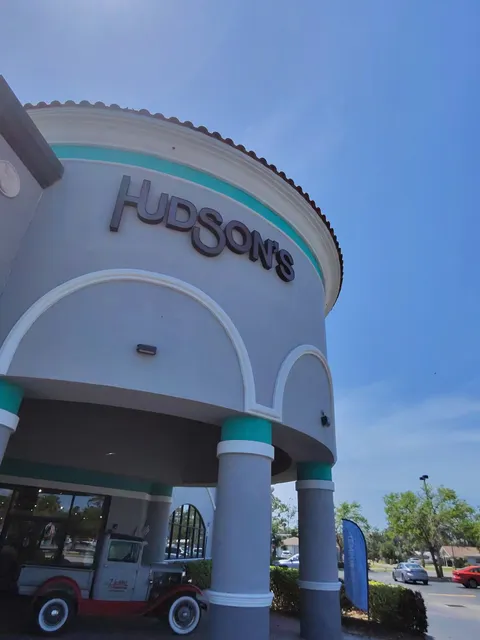 Hudson's Furniture + Mattress