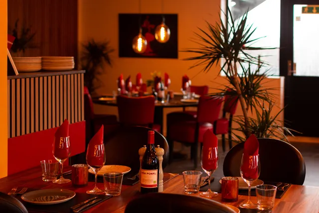 La Sevillana by Marni