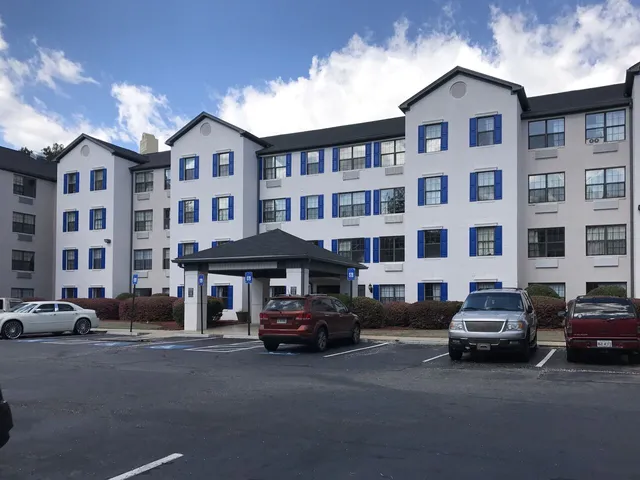 InTown Suites Extended Stay Atlanta GA - Marietta Town Center