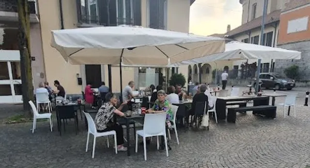 In Piazza - caffetteria pizzeria