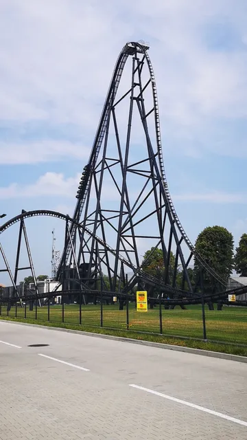 Hyperion Megacoaster