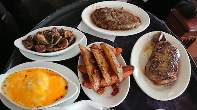 茹絲葵經典牛排館