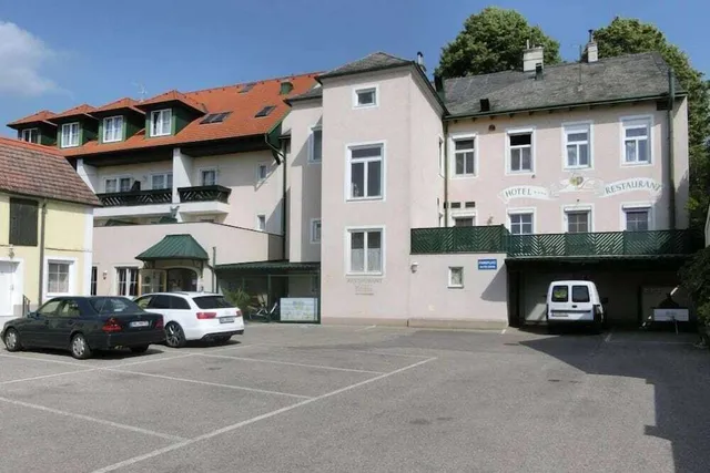 Hotel Vino Q Mistelbach
