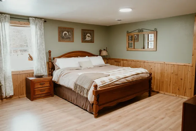 The Lost Creek Lodge