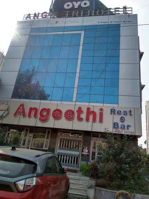 OYO 8997 Angeethi Hotel