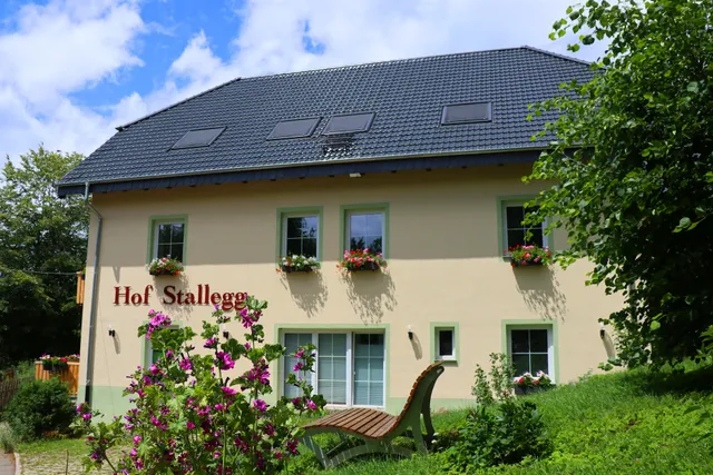 Hof Stallegg - Jasmin Friedrich