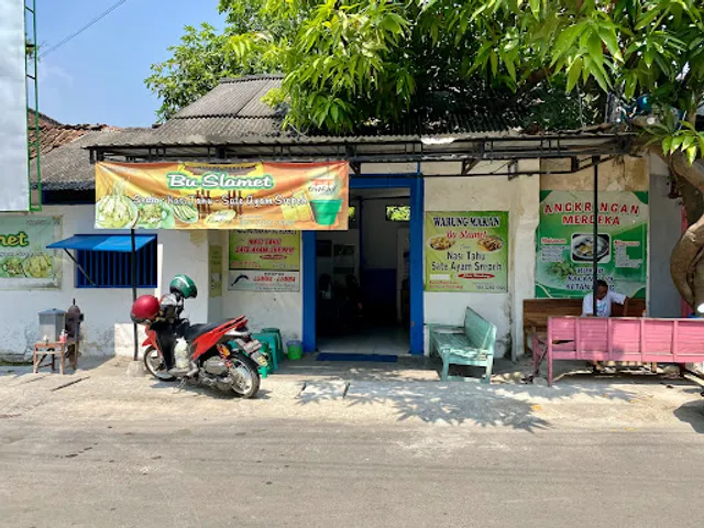 Nasi Tahu dan Sate Ayam Srepeh Bu Slamet