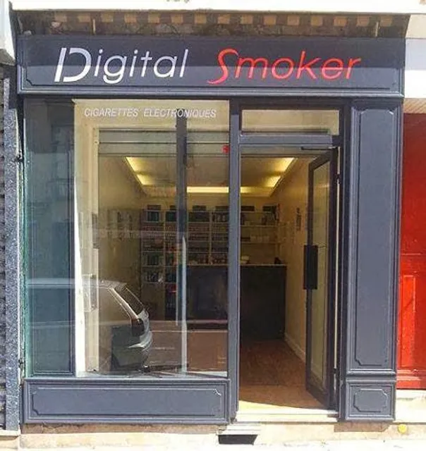 Digital Smoker Versailles cigarette électronique