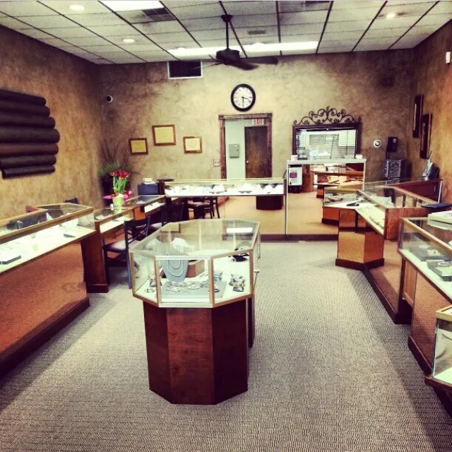 J Michaels Jewelers