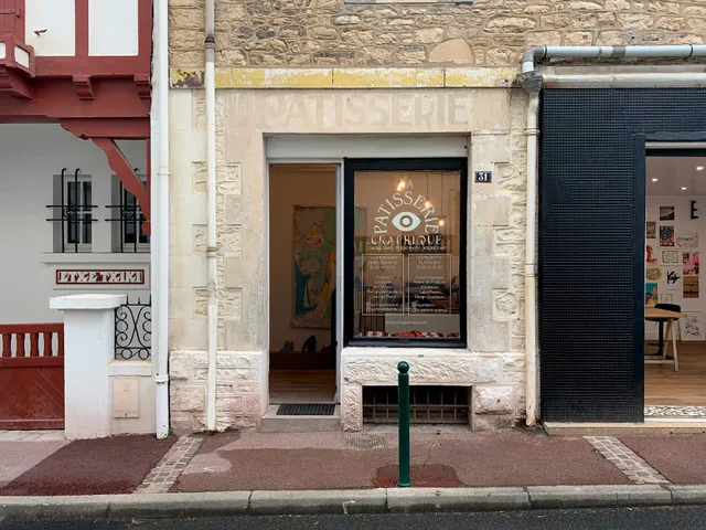 La Pâtisserie Graphique Galerie Café Atelier d'art