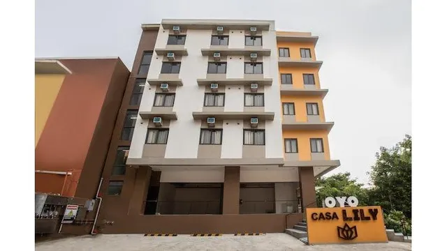Super OYO 570 Casa Lily