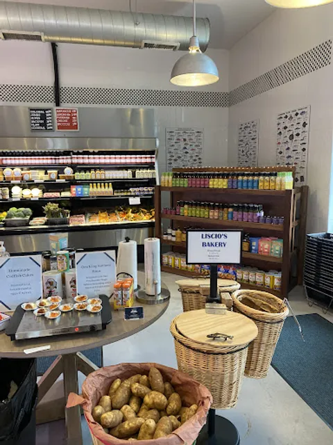 Hill's Quality Seafood Market