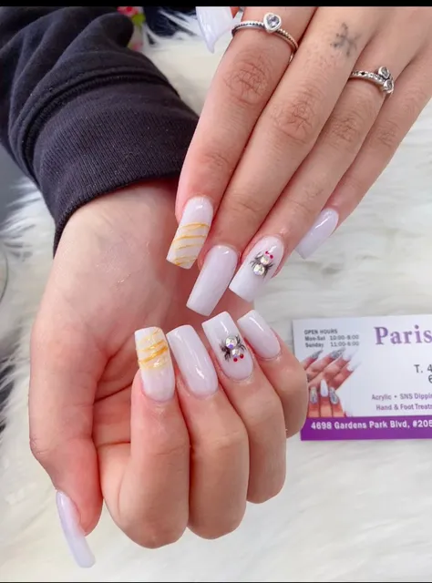 Paris Nails