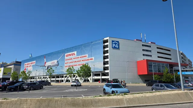Parkhaus 4 - Flughafen Wien